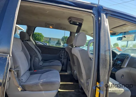 2008 Toyota Sienna Ce z USA, uszkodzony, nr VIN 5TDZK23C88S167413